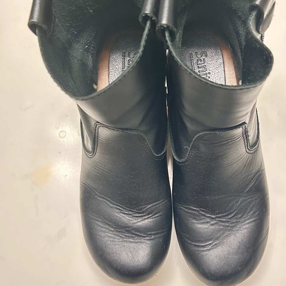 Sanita Dark Leather Footwear